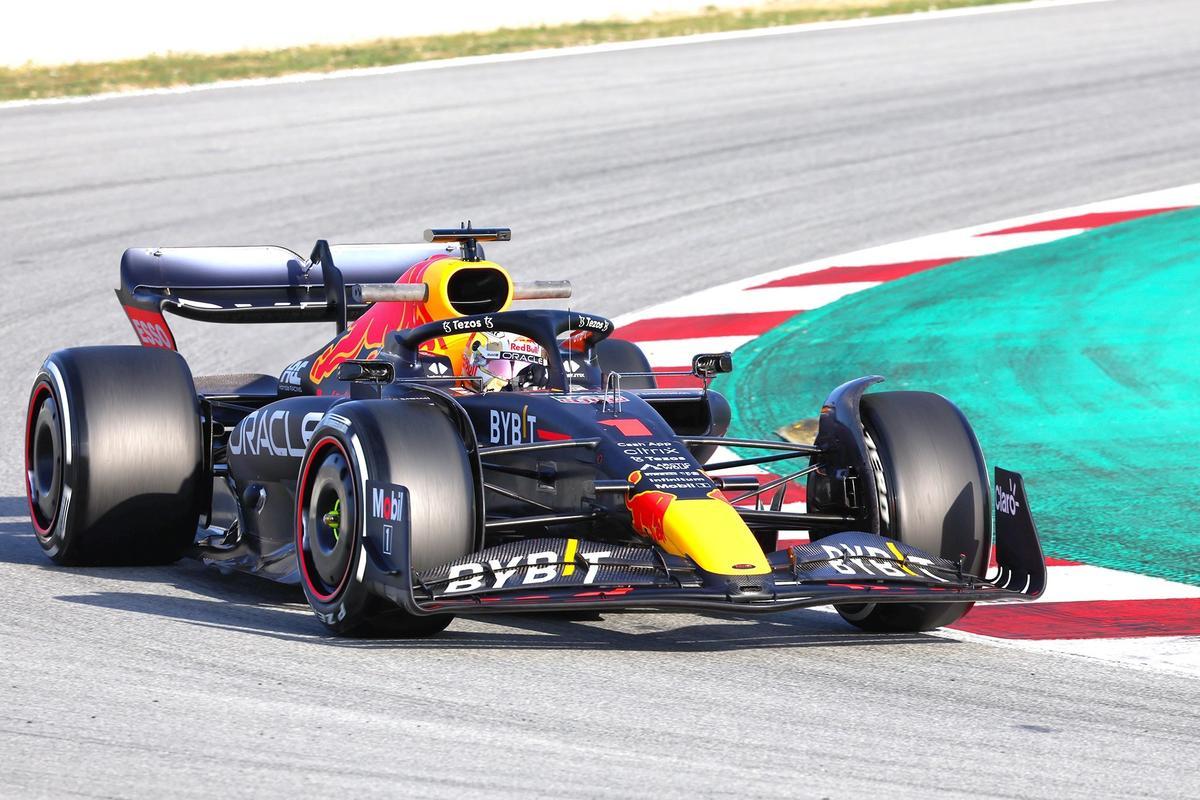 索伯车队逆转哈斯车队,汉密尔顿关键制胜 索伯车队逆转哈斯车队,汉密尔顿关键制胜