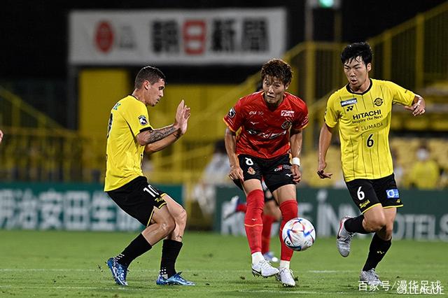 亚眠客场遭遇一场惜败,表现低迷难以逆转 亚眠客场遭遇一场惜败,表现低迷难以逆转