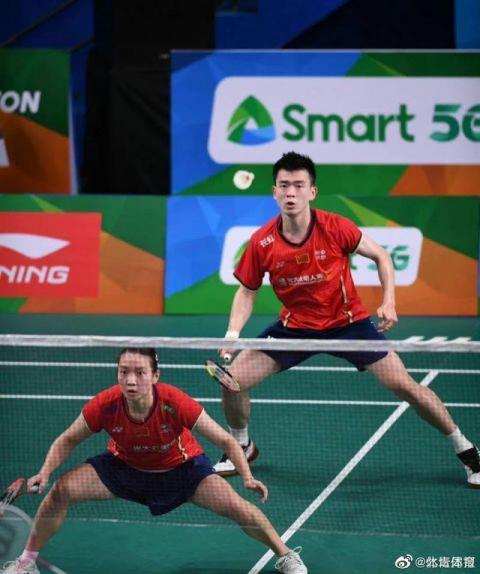 韩国队碾压日本队,黄鸭组合带队取胜 韩国队碾压日本队,黄鸭组合带队取胜