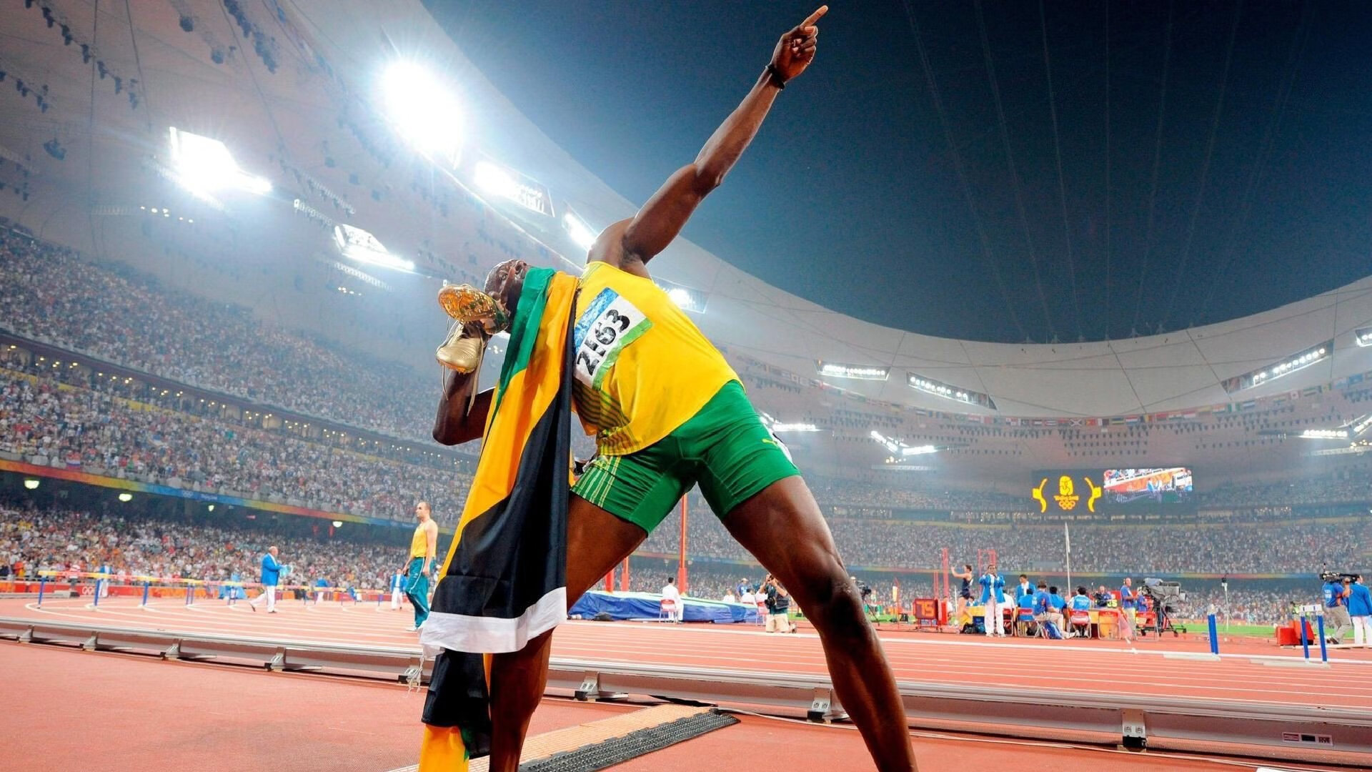 leisu-爱德华兹关键一击定乾坤，湖人逆境争冠路上力克爵士